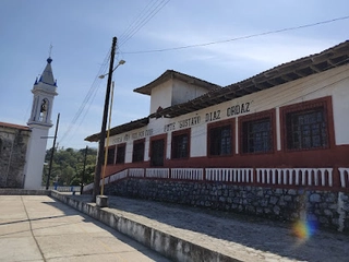 ESCUELA DE INNOVACIÔN TECNOLÔGICA PLANTEL CUETZALAN